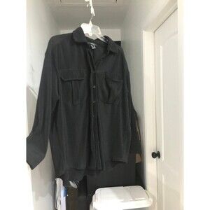 Forever21 black button down longsleeve